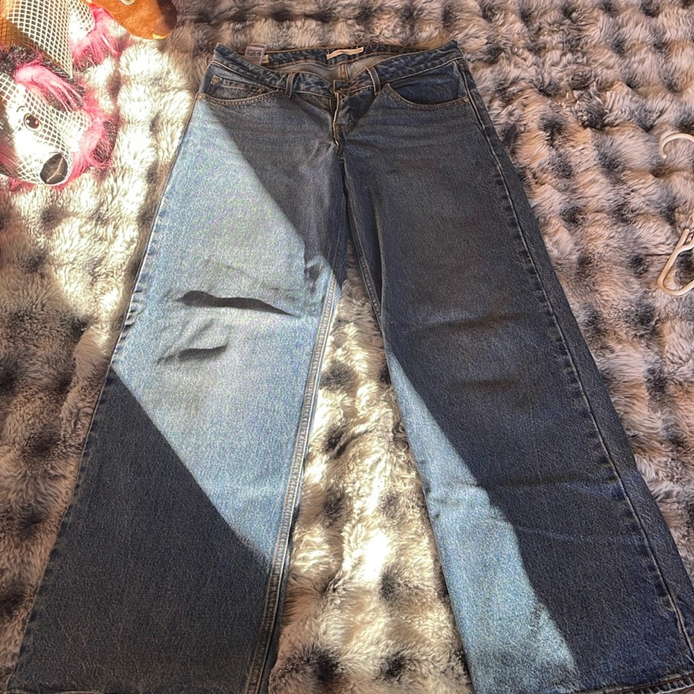 Levi’s blue straight leg, low rise jeans